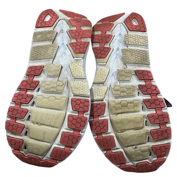 Women’s size 8.5 running shoes Hoka brand. - Picture 5 of 8